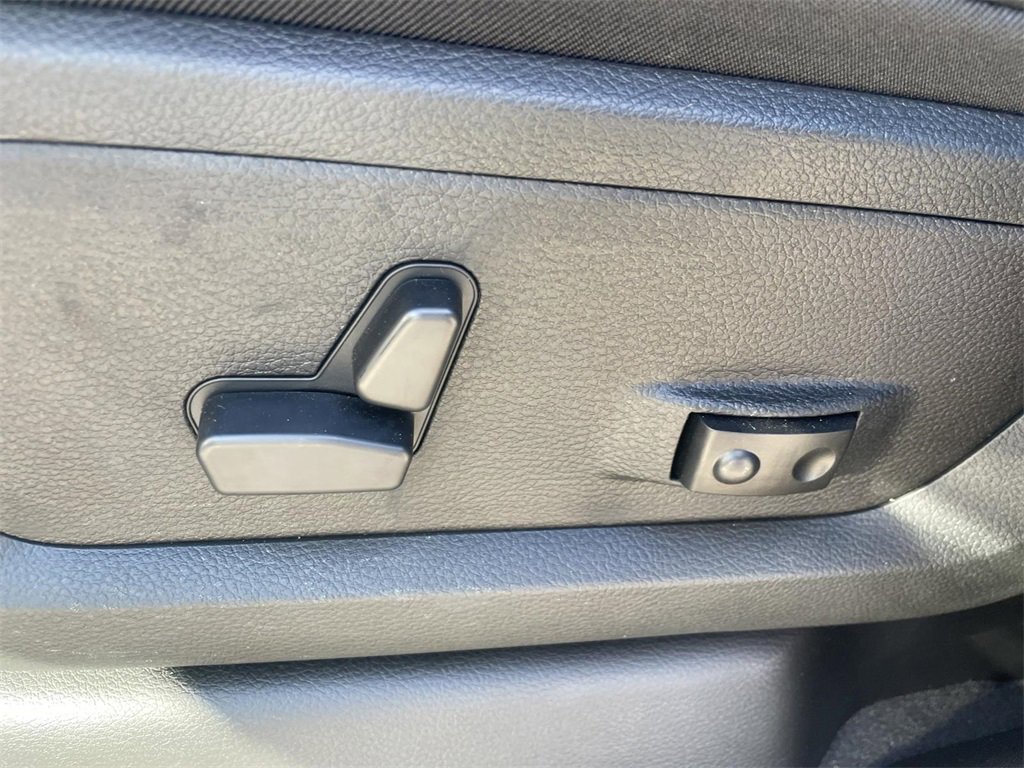 New 2026 RAM 2500 Laramie w/ Night Edition image 25