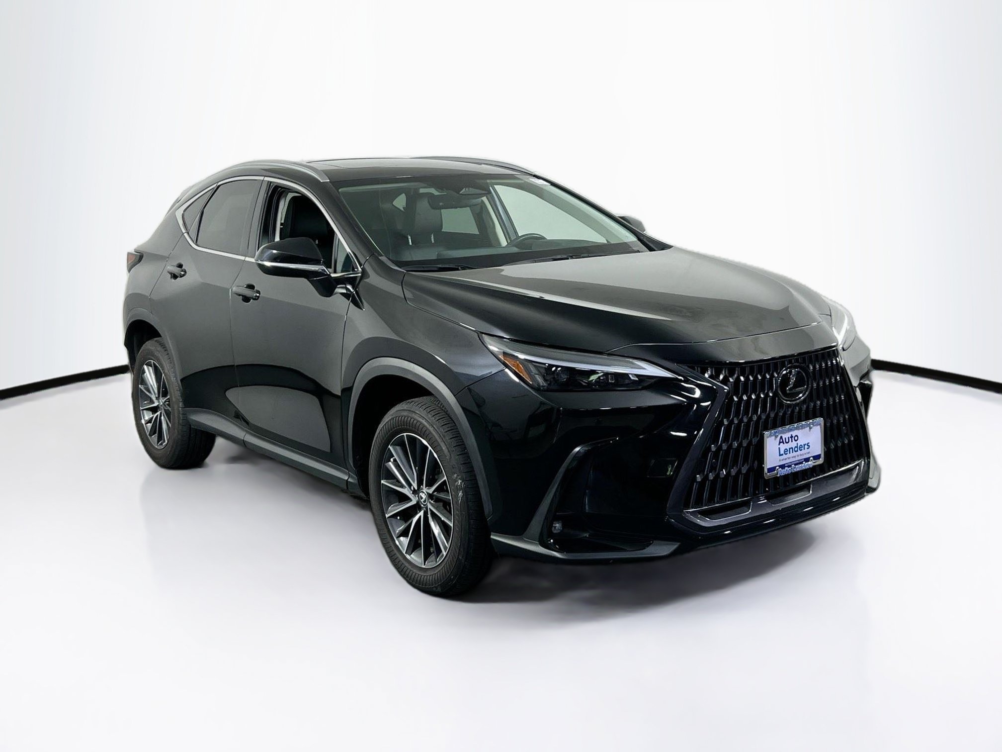Used 2022 Lexus NX 350 AWD image 3