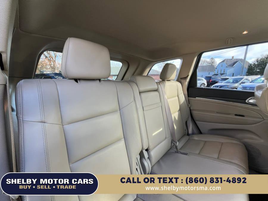 Used 2021 Jeep Grand Cherokee Limited image 17