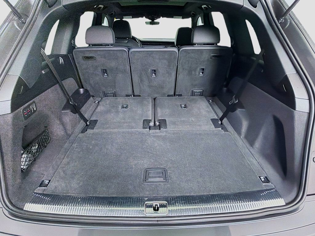 Used 2022 Audi Q7 3.0T Premium w/ Convenience Package image 27