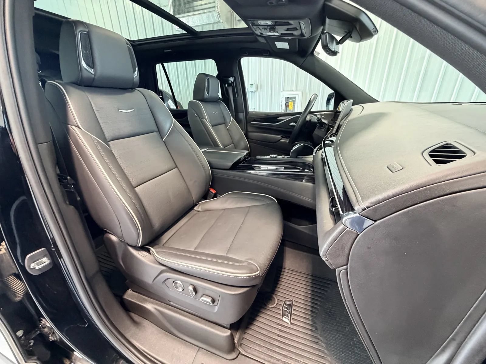 Used 2023 Cadillac Escalade Sport w/ Touring Package AWD/4WD image 30