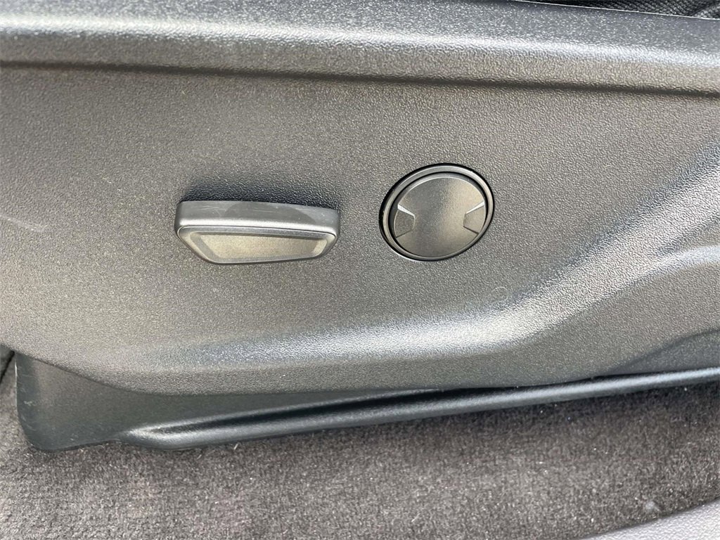 Used 2023 Ford F150 XLT image 14