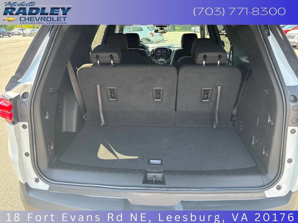 Used 2023 Chevrolet Traverse LT AWD/4WD image 11