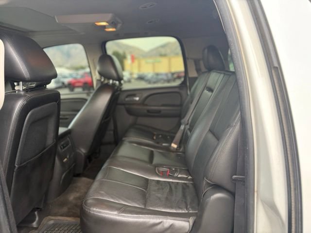 Used 2012 Chevrolet Suburban LT AWD/4WD image 16