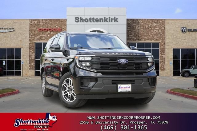 Used 2025 Ford Expedition Active
