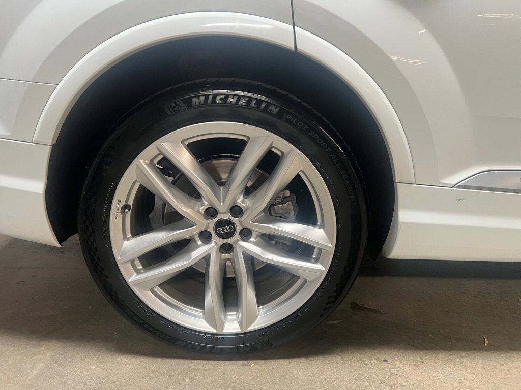 Used 2018 Audi Q7 3.0T Prestige image 13