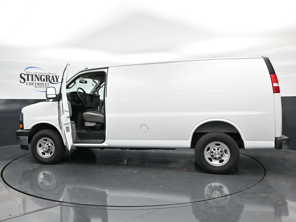 Certified 2025 Chevrolet Express 2500 w/ Driver Convenience Package RWD image 37