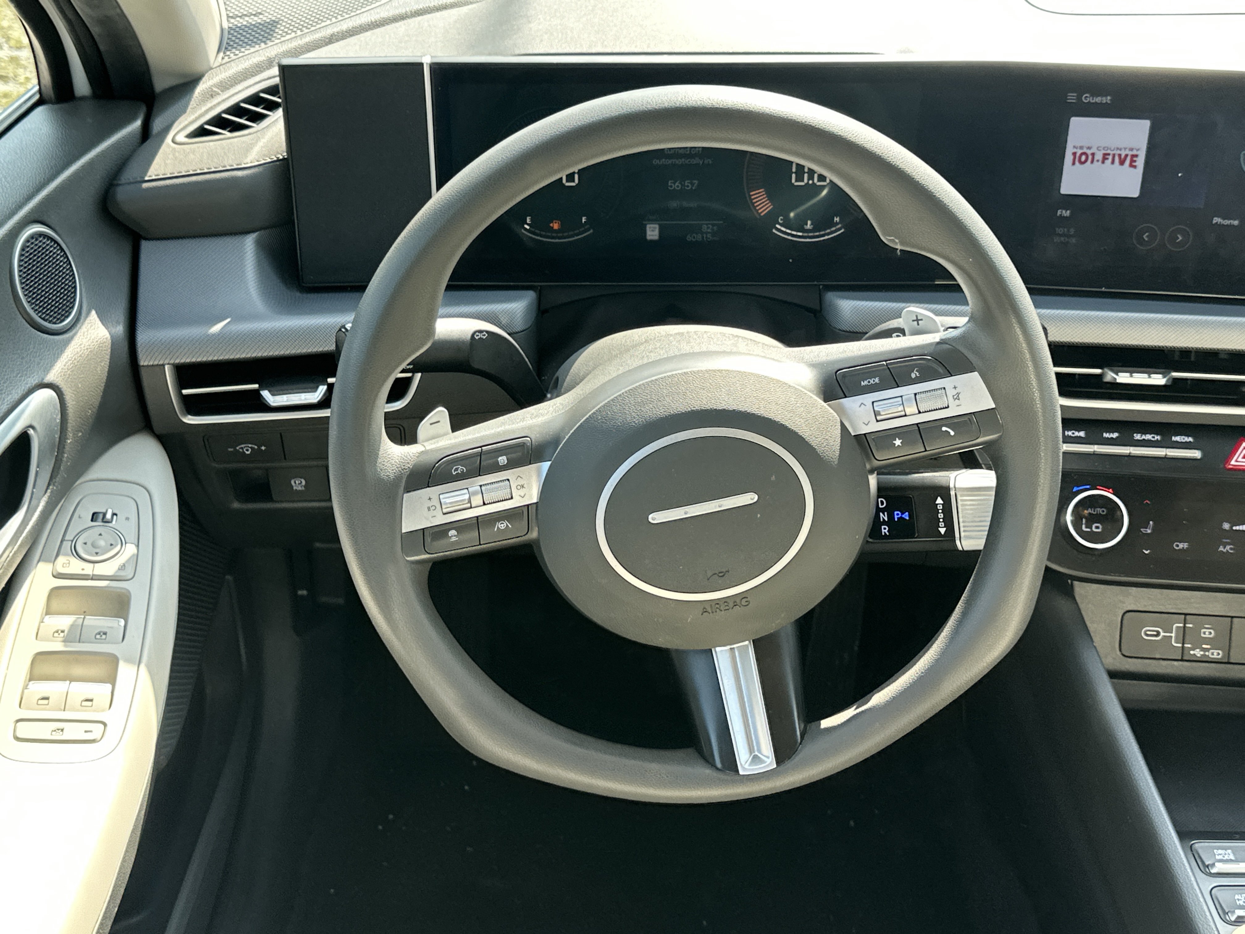 Used 2024 Hyundai Sonata SEL FWD image 23