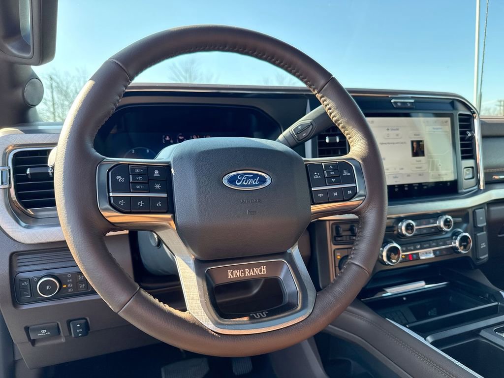 New 2025 Ford F250 King Ranch w/ Chrome Package image 7
