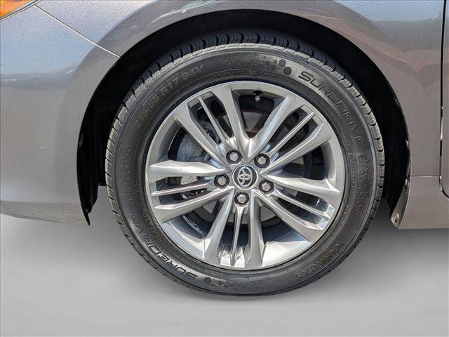 Used 2016 Toyota Camry SE FWD image 21