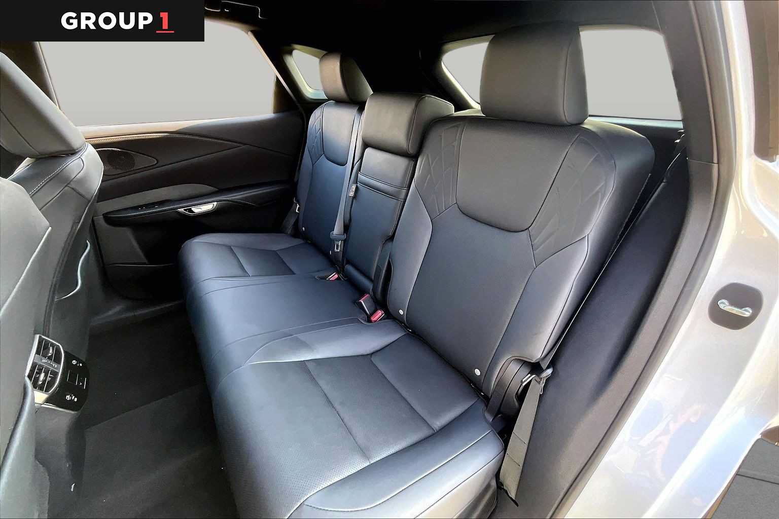 Certified 2025 Lexus RX 350 Premium w/ Convenience Package FWD image 18