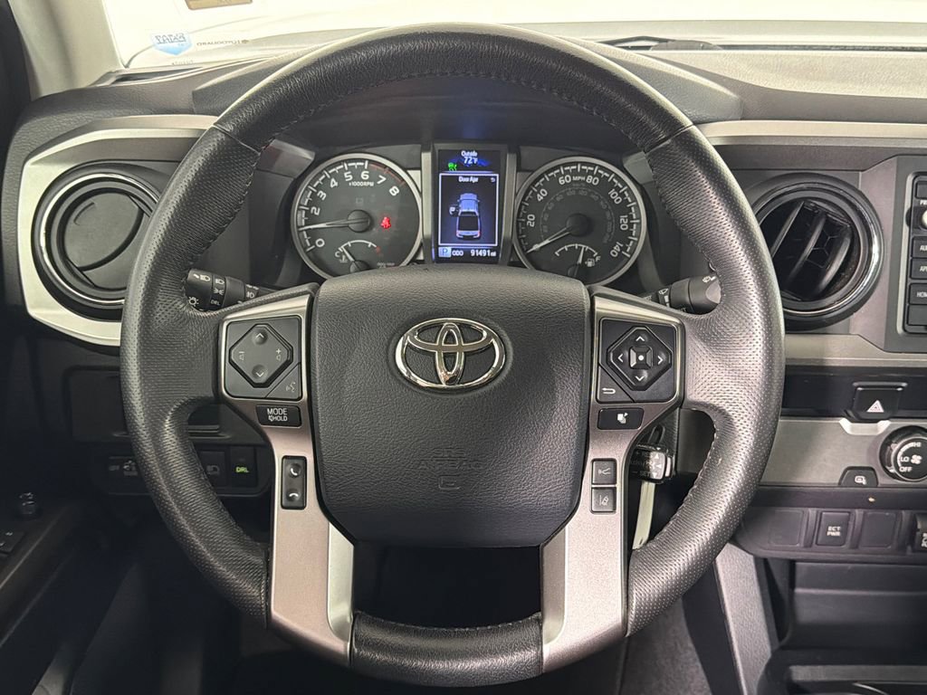 Used 2019 Toyota Tacoma SR5 RWD image 23