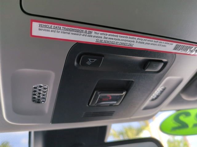 Used 2022 Toyota Camry LE w/ Convenience Package FWD image 22
