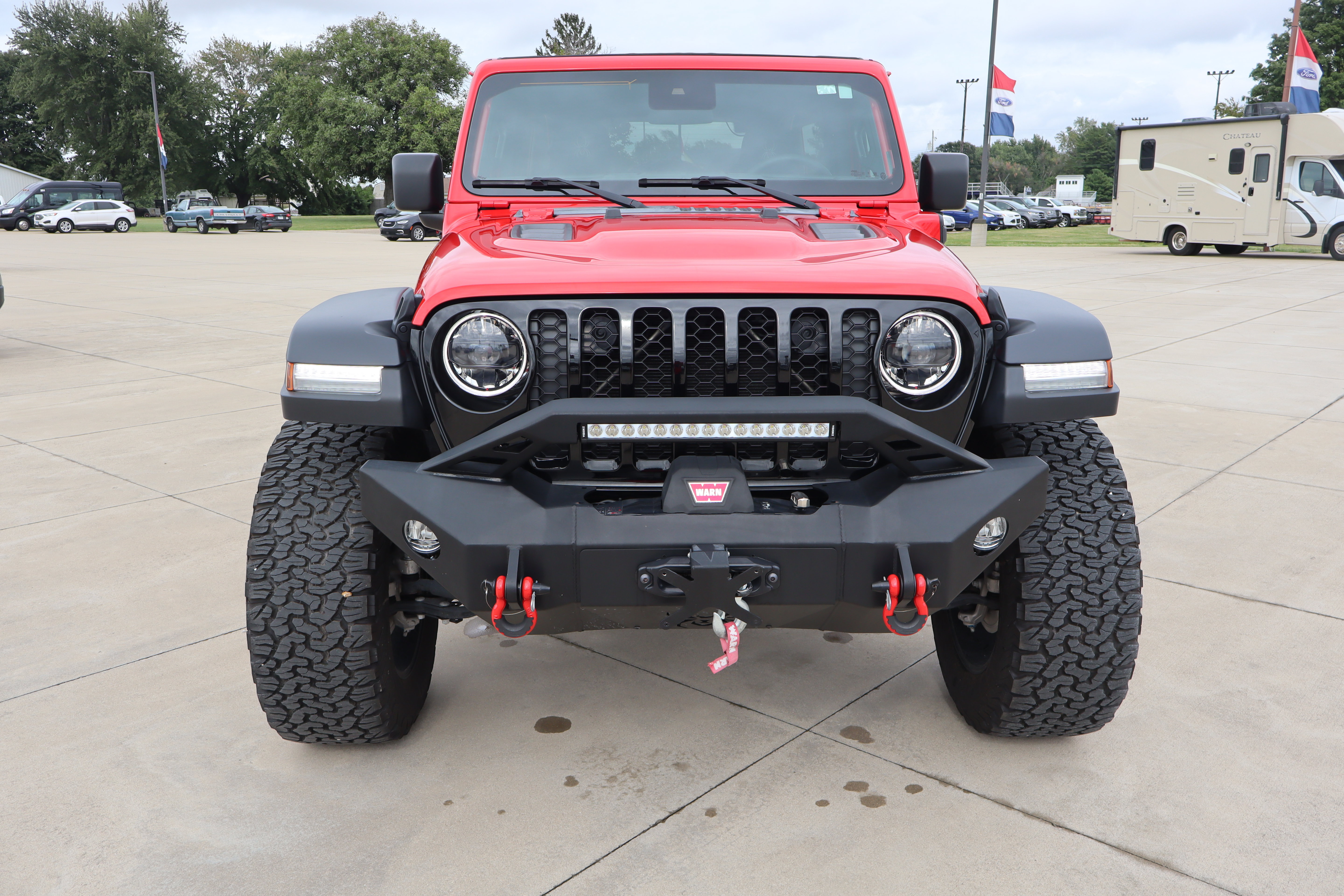 Used 2024 Jeep Wrangler Unlimited AWD/4WD image 3