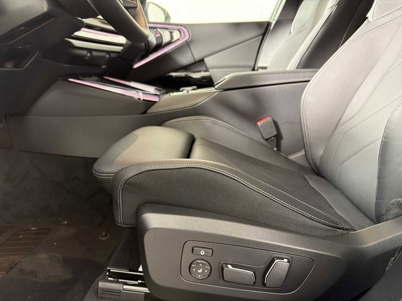 New 2026 BMW X3 xDrive30 image 12