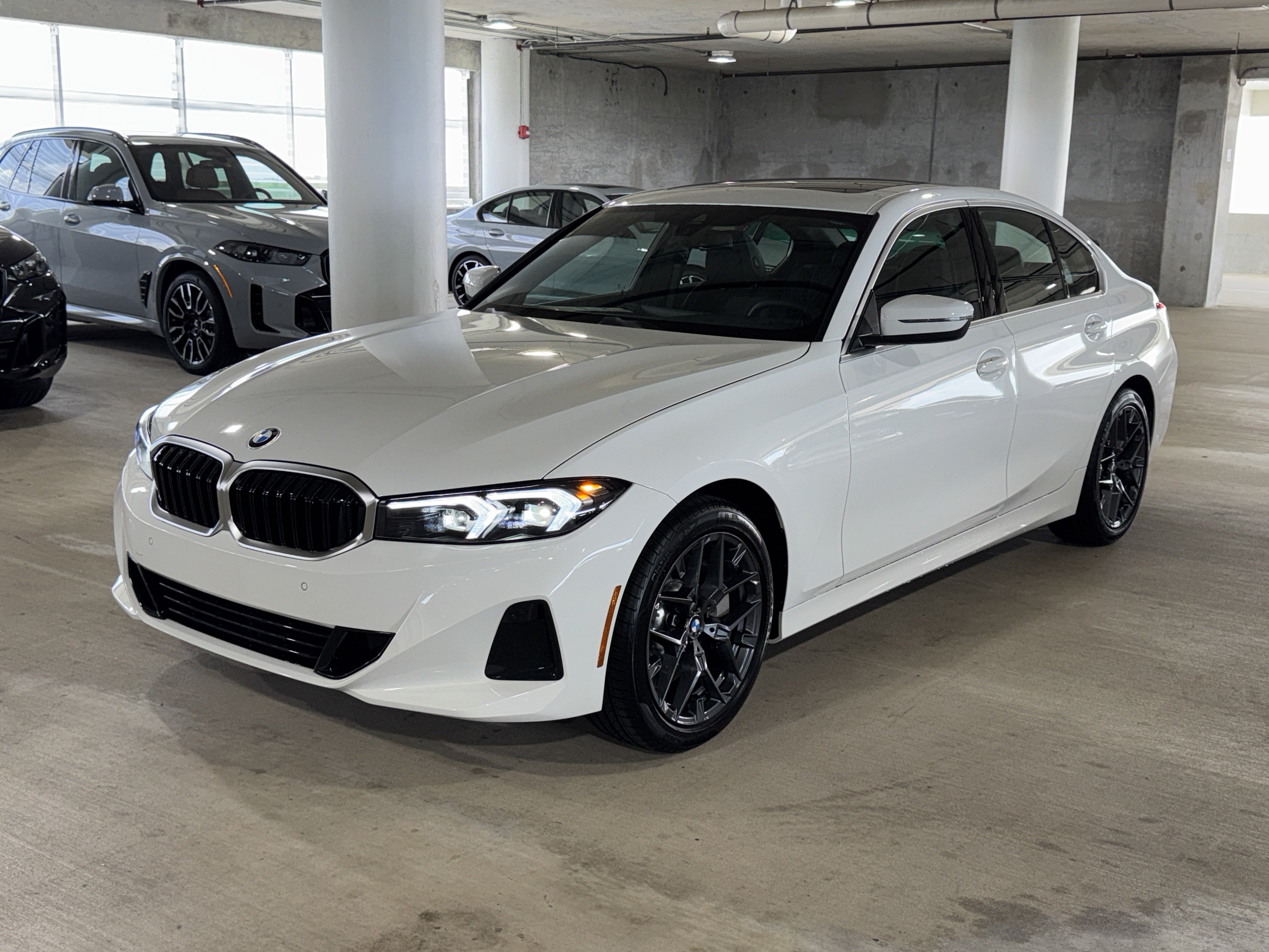 New 2026 BMW 330i Sedan w/ Convenience Package RWD image 3