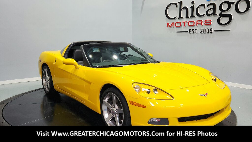 Used 2006 Chevrolet Corvette Coupe w/ Preferred Equipment Group RWD image 2