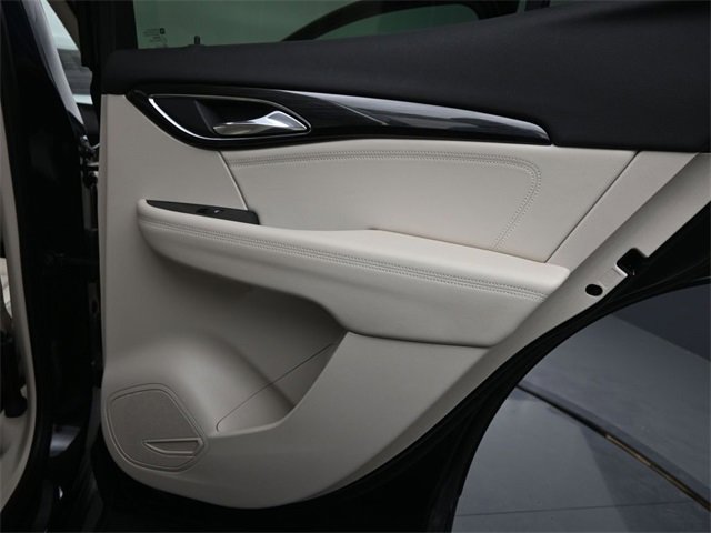 Certified 2022 Buick Envision Essence w/ Safety Package image 16