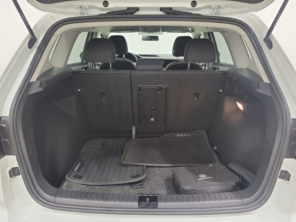 Used 2022 Volkswagen Taos S image 10