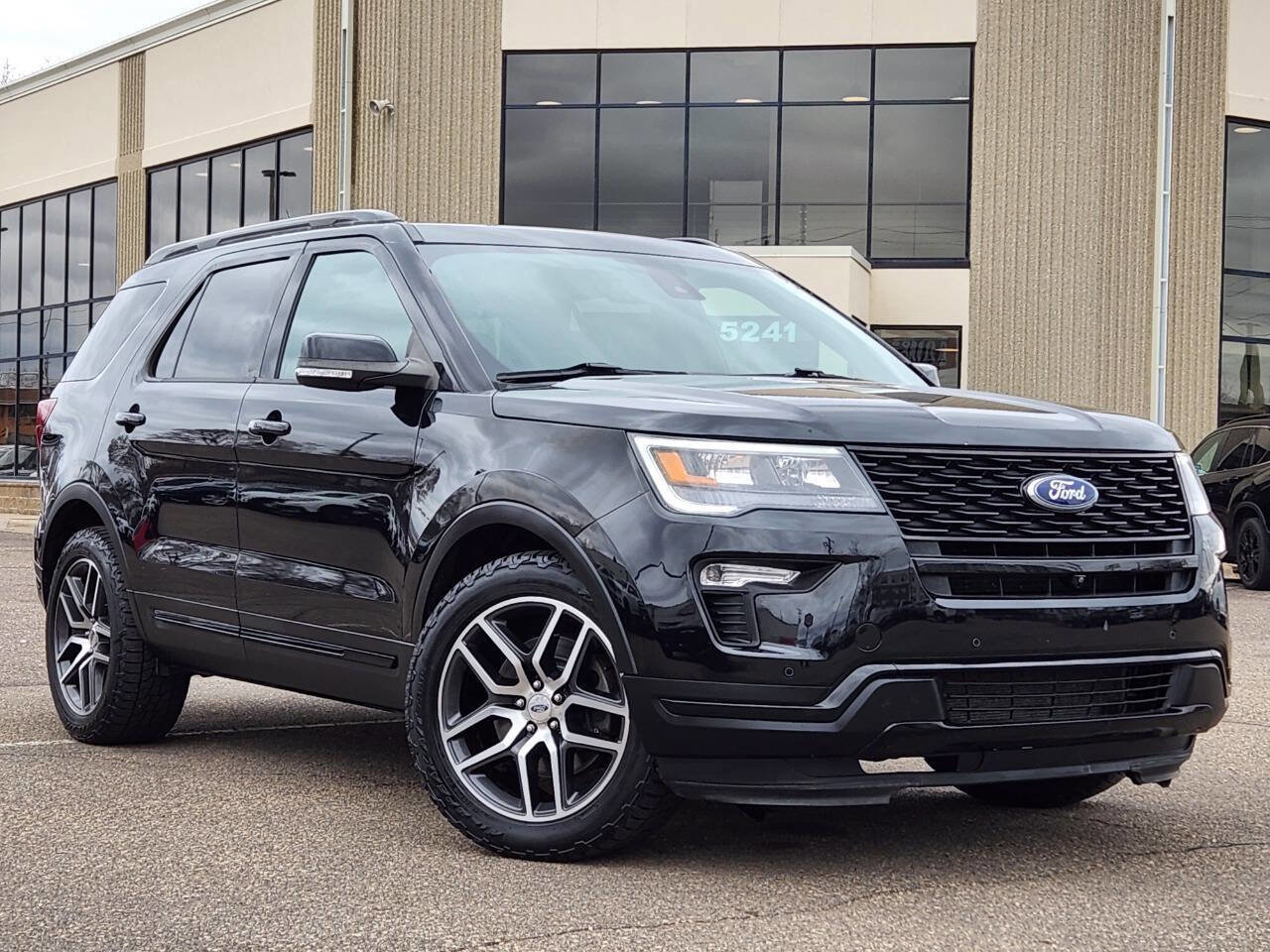 Used 2018 Ford Explorer Sport w/ Equipment Group 401A image 35