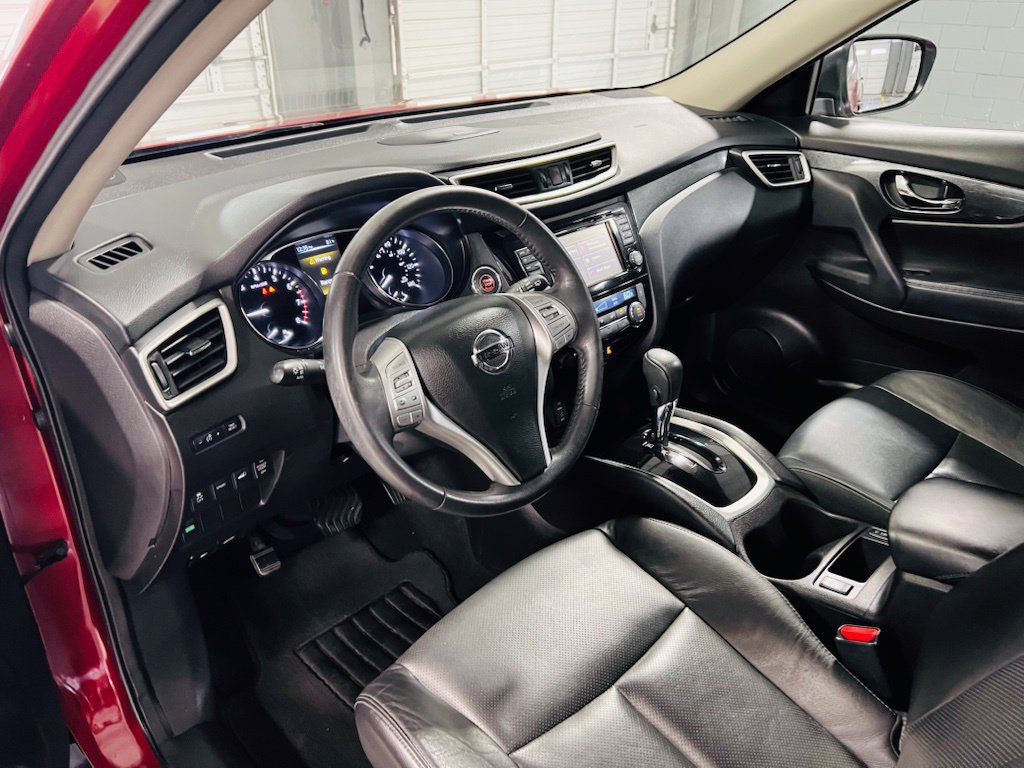 Used 2015 Nissan Rogue SL FWD image 22