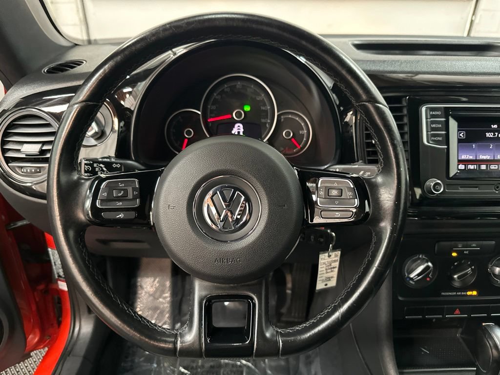 Used 2018 Volkswagen Beetle 2.0T S FWD image 14