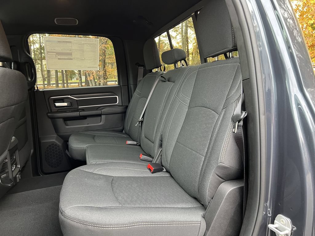 New 2026 RAM 3500 Big Horn AWD/4WD image 16