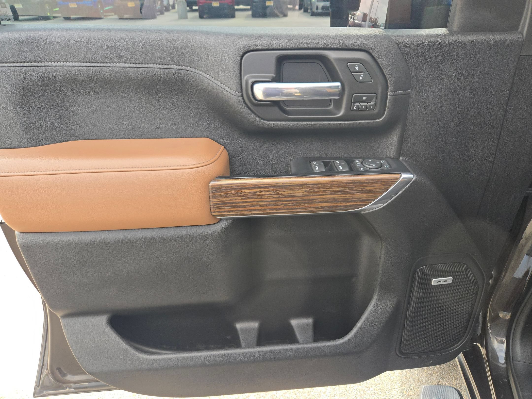Used 2020 Chevrolet Silverado 2500 High Country w/ Z71 Off-Road Package AWD/4WD image 11