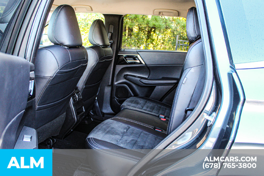 Used 2024 Mitsubishi Outlander Ralliart AWD/4WD image 17