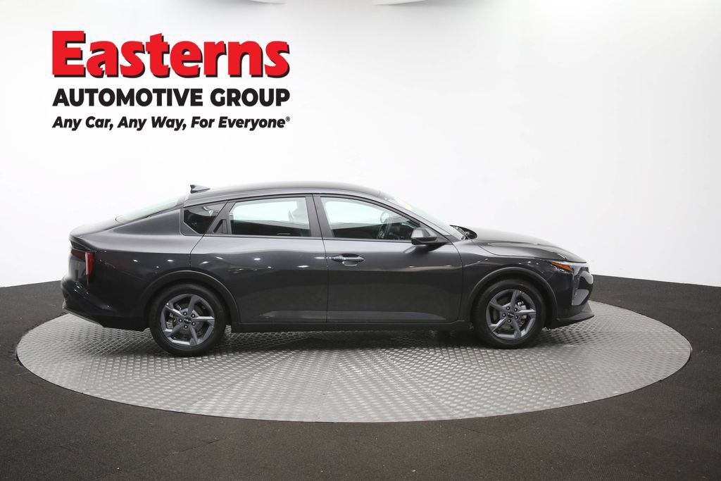 Used 2025 Kia K4 FWD image 43