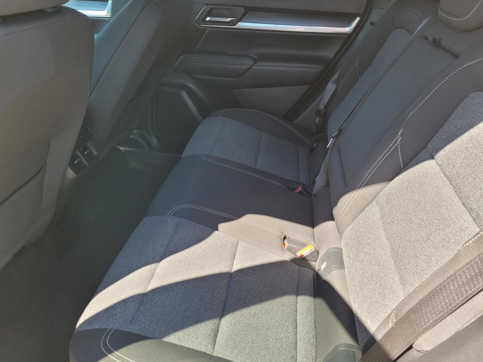 Used 2025 GMC Terrain Elevation AWD/4WD image 15