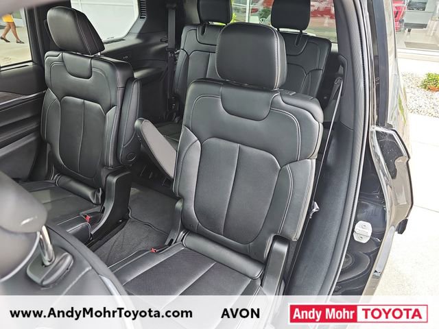 Used 2021 Jeep Grand Cherokee L Overland w/ Luxury Tech Group IV AWD/4WD image 28