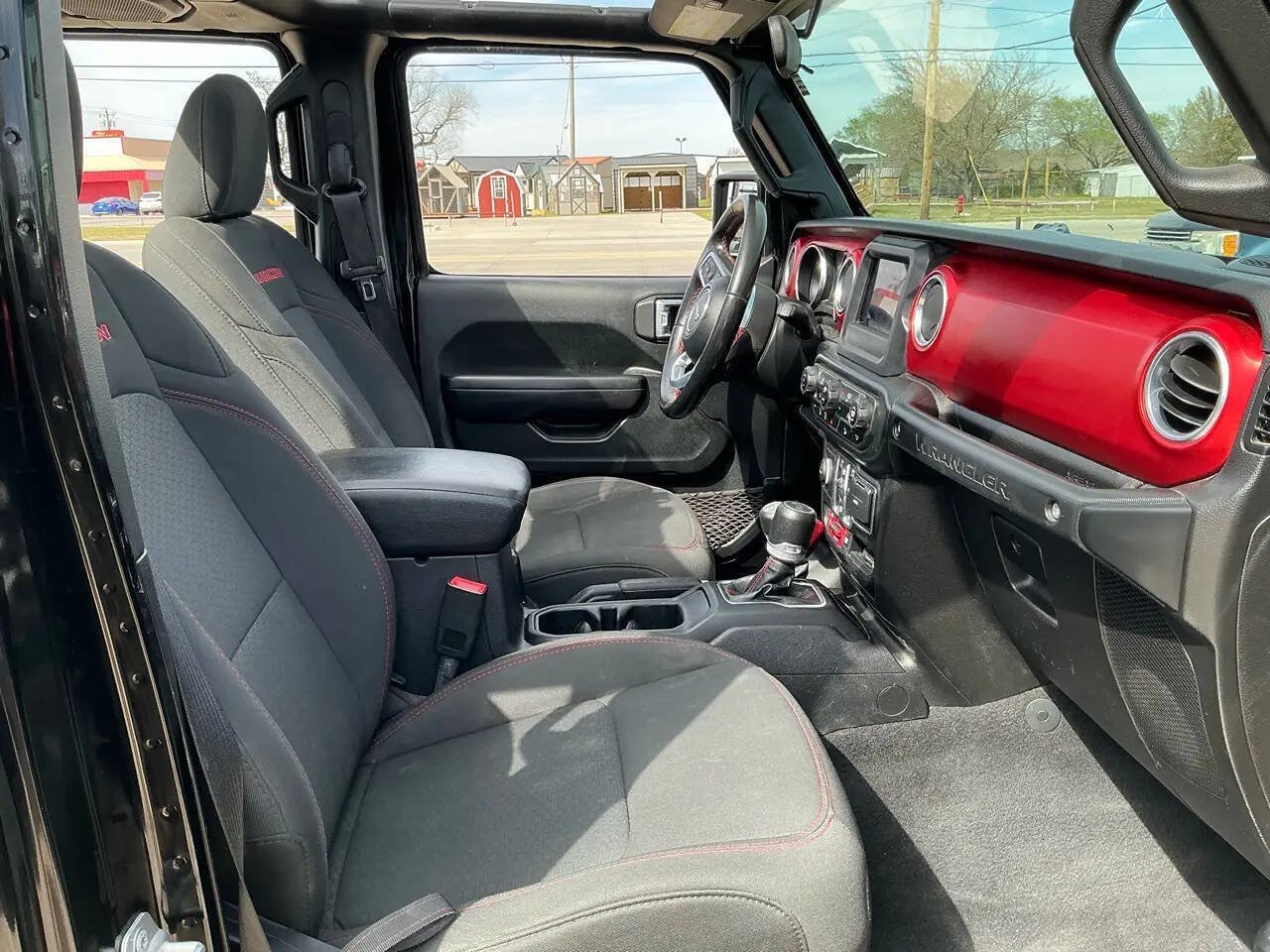 Used 2020 Jeep Wrangler Unlimited Rubicon AWD/4WD image 12