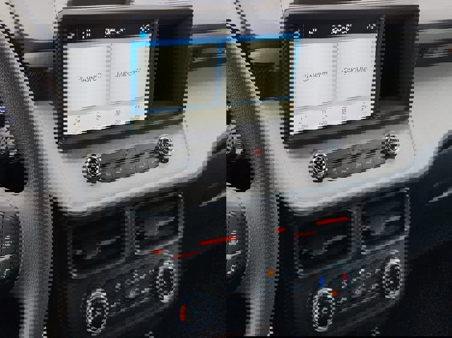 Used 2023 Ford Maverick XLT image 13