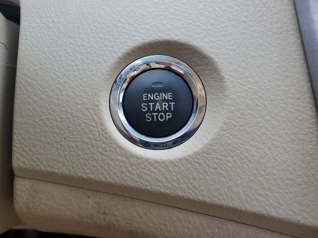 Used 2011 Toyota Avalon Limited FWD image 26