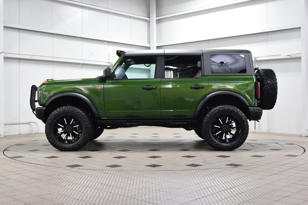 Used 2025 Ford Bronco Badlands AWD/4WD image 4