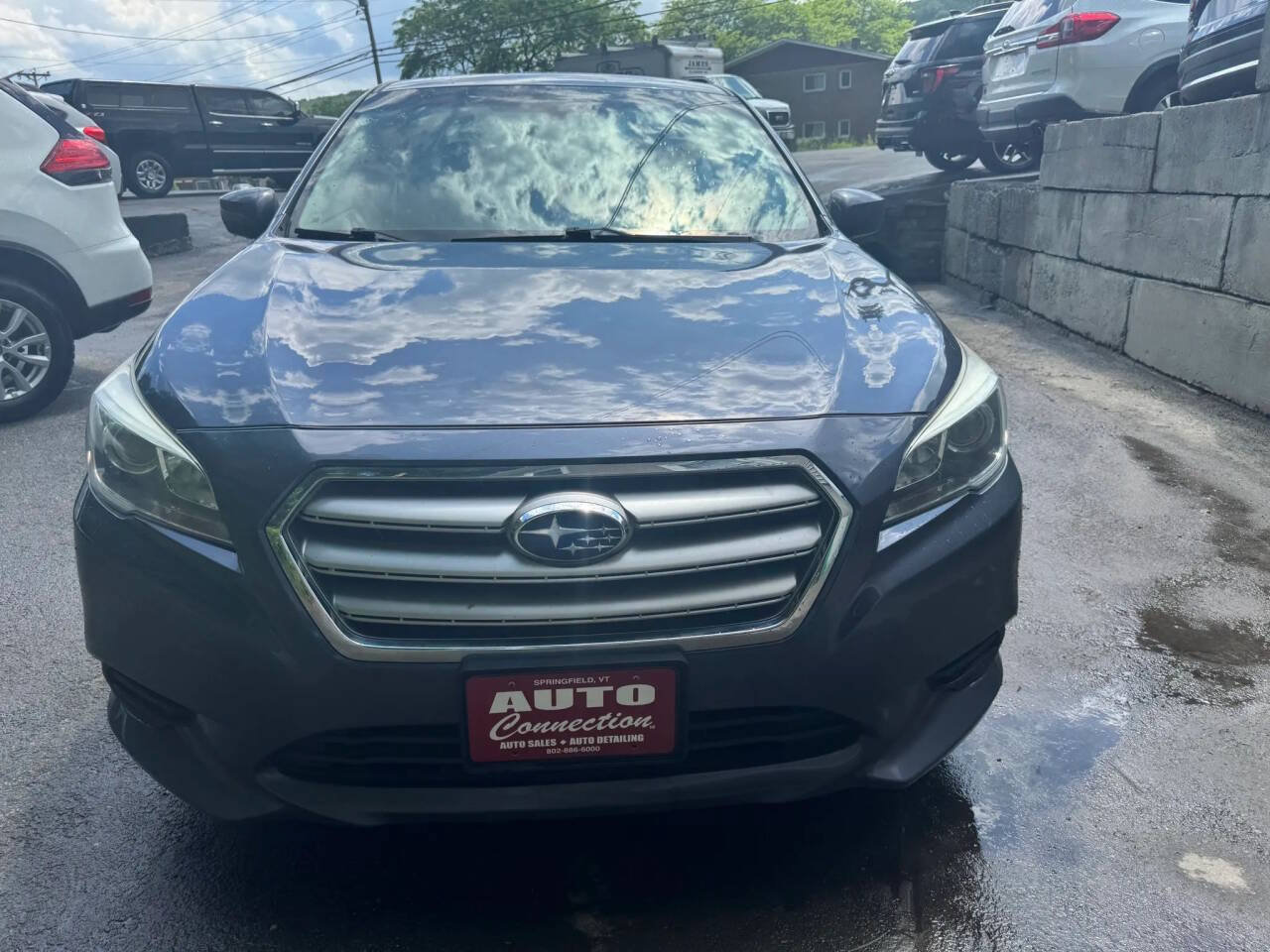 Used 2016 Subaru Legacy 2.5i Premium AWD/4WD image 2