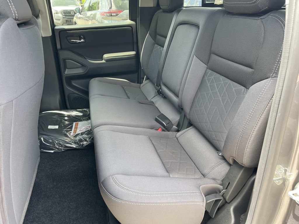 New 2026 Nissan Frontier SV w/ SV Convenience Package RWD image 17