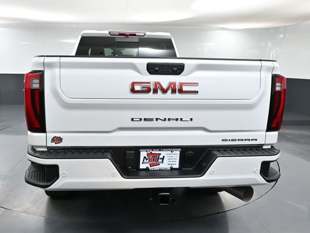 Used 2025 GMC Sierra 3500 Denali image 7