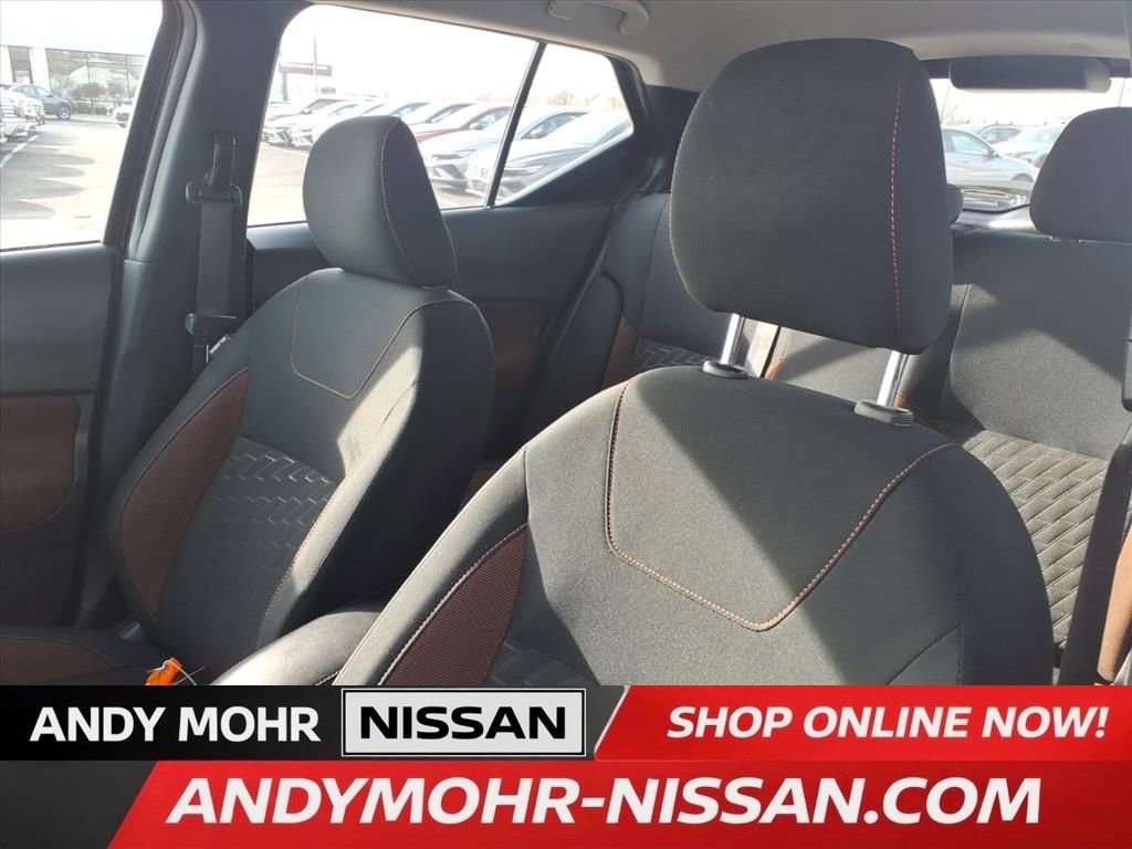 Used 2024 Nissan Kicks SR image 7