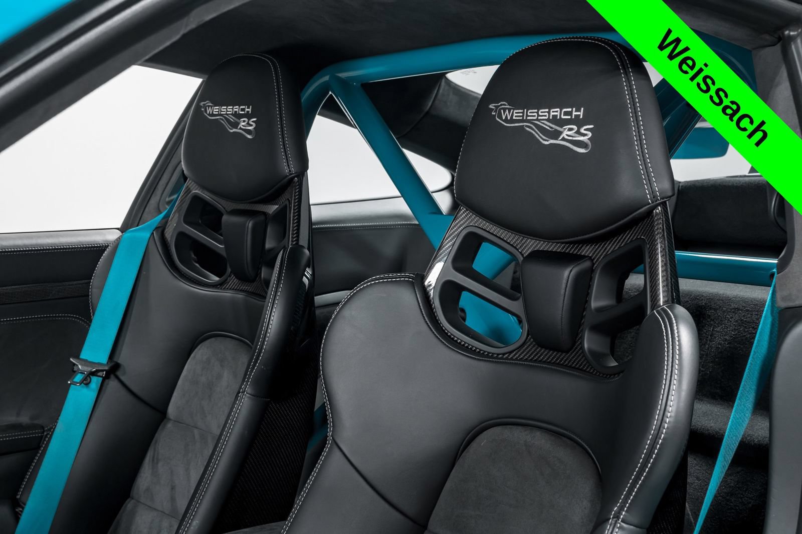 Used 2018 Porsche 911 GT2 RS w/ Weissach Package RWD image 19