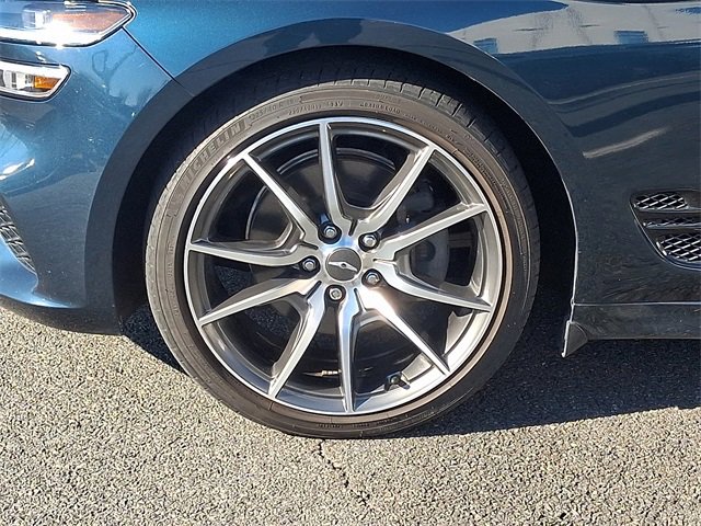 Used 2022 Genesis G70 2.0T w/ Prestige Package image 8