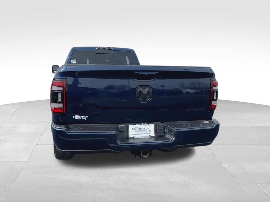 Used 2024 RAM 2500 Limited AWD/4WD image 7