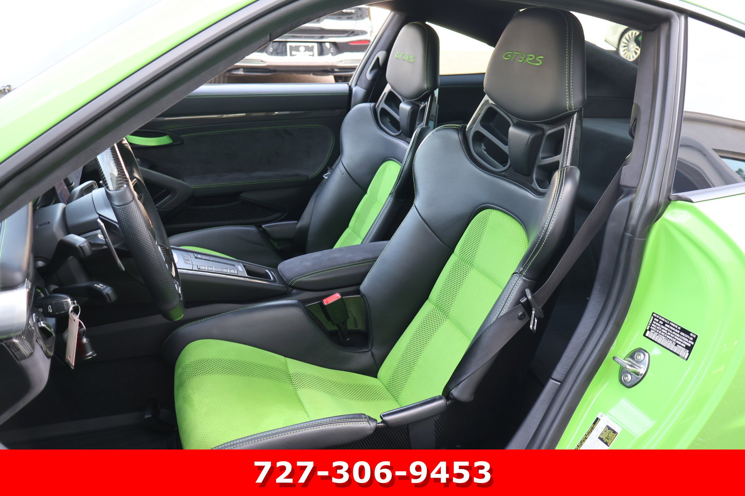 Used 2019 Porsche 911 GT3 RS RWD image 2