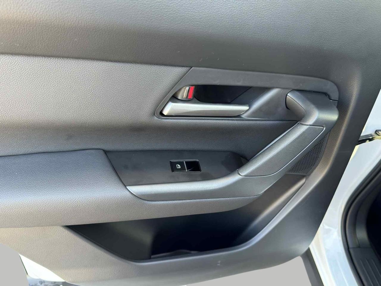 New 2025 MAZDA CX-50 AWD 2.5 Turbo w/ Weather Package image 15