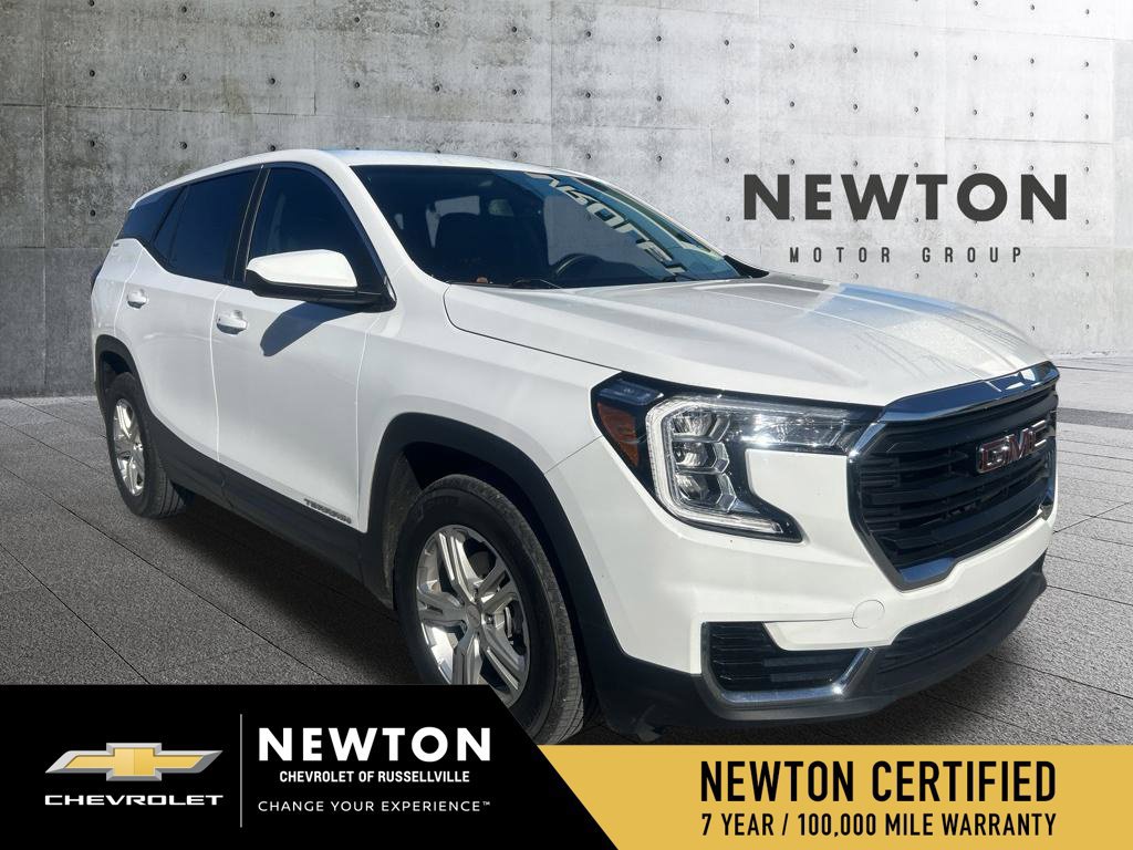 Used 2024 GMC Terrain SLE FWD image 1