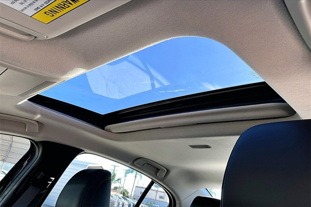 Certified 2025 MAZDA MAZDA3 s image 12