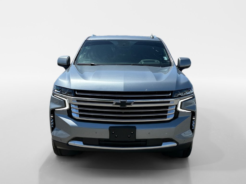Used 2024 Chevrolet Tahoe High Country w/ Premium Package 2 AWD/4WD image 9