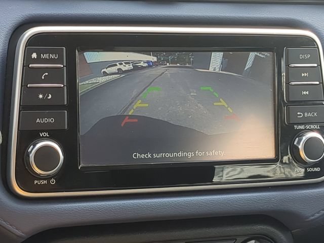 Used 2023 Nissan Versa SV FWD image 20