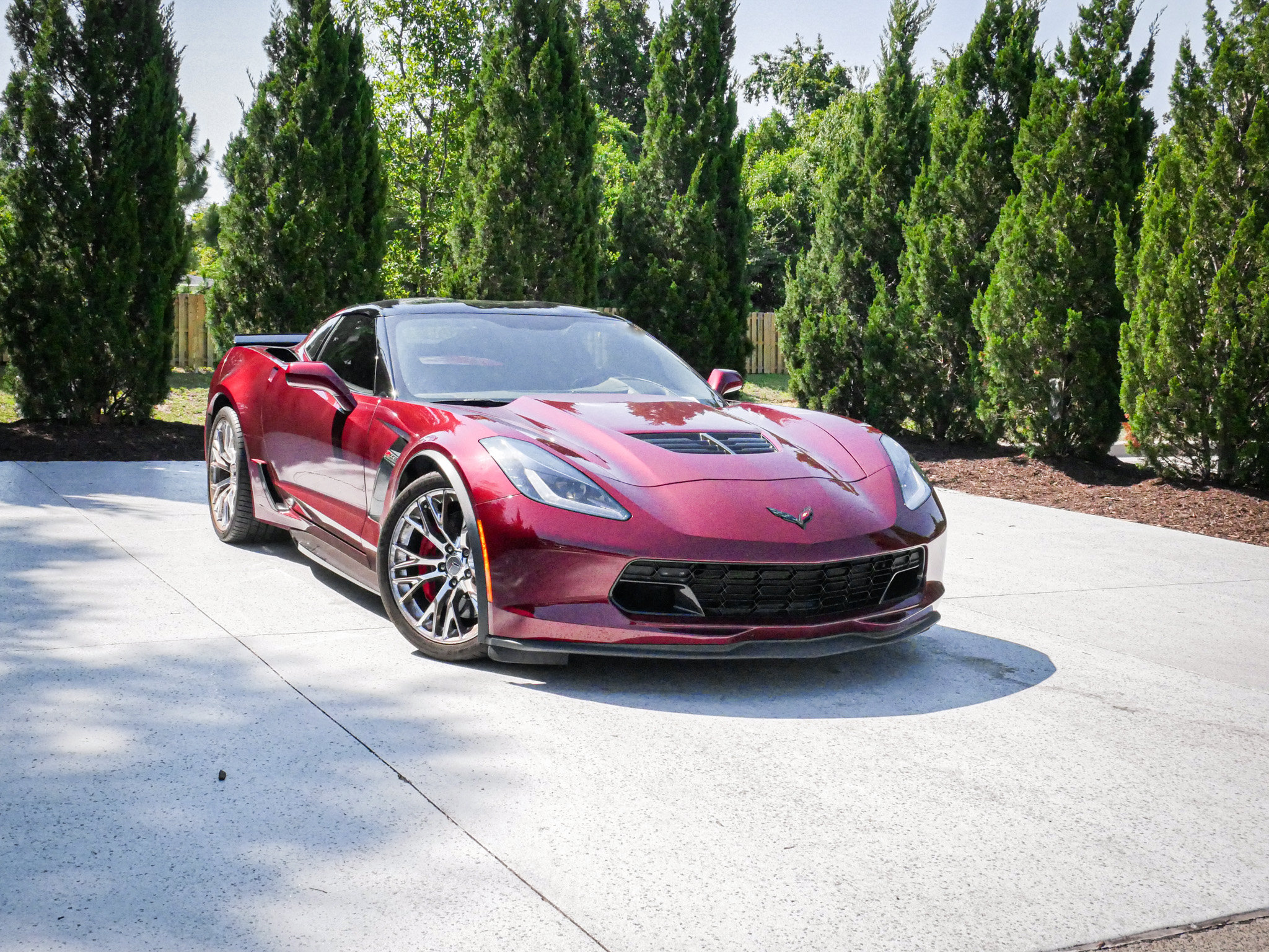 Used 2019 Chevrolet Corvette Z06 RWD image 2